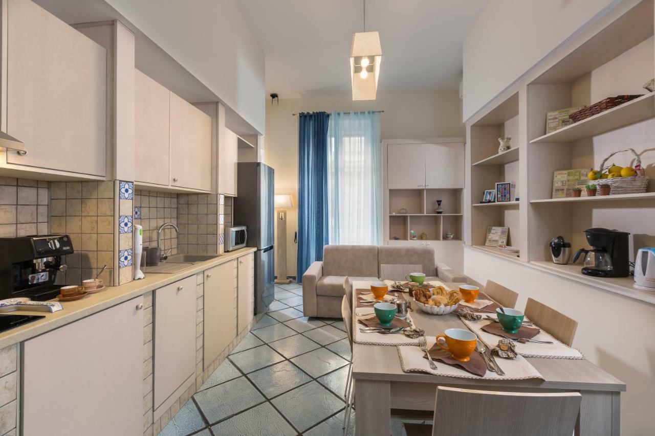 Residenza Santa Lucia A Mare Villa Naples Luaran gambar