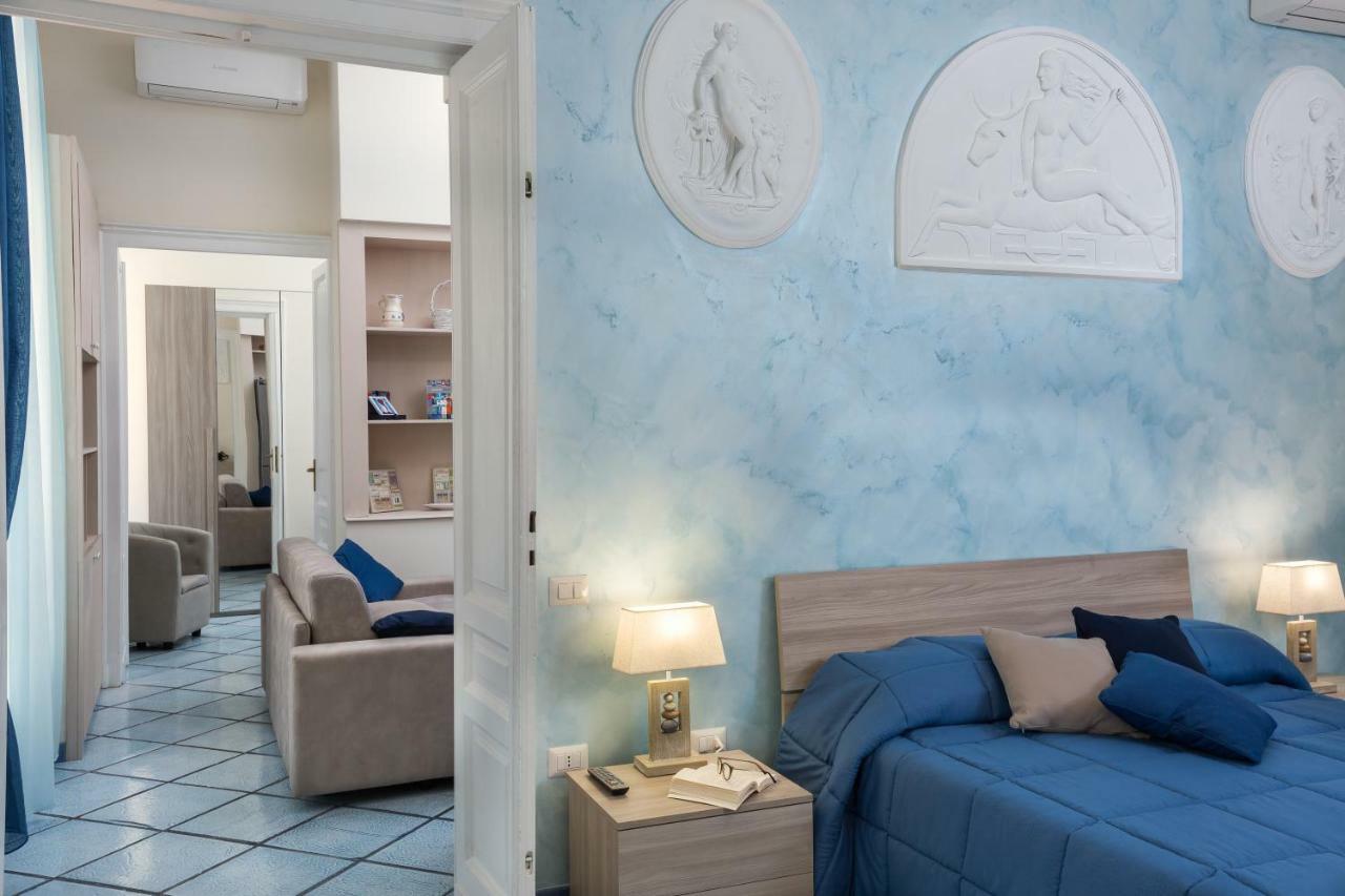 Residenza Santa Lucia A Mare Villa Naples Luaran gambar