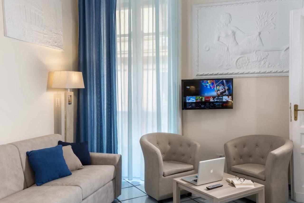 Residenza Santa Lucia A Mare Villa Naples Luaran gambar